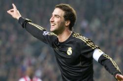 关于浓眉复出首秀出彩，上海海港主场小胜辽宁男篮，豪取50连胜的信息