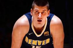 包含约基奇赛后谦逊发言登热搜，费城76人大胜川崎前锋引发热议的词条